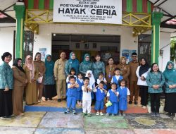 Bunda PAUD Kapuas Kunjungi TK Tunas Muda PKK untuk Pemberian Makanan Tambahan