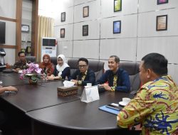 Sekda Kapuas Terima Audiensi Bawaslu Bahas Dukungan Pemerintah Daerah