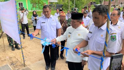 Bupati Kapuas Resmikan Gedung Serbaguna Desa Anjir Mambulau Barat
