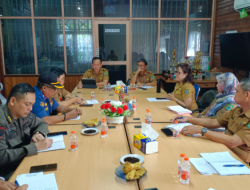 Sekda Pimpin Rapat Penataan Pedagang Kaki Lima di Jalan Patih Rumbih