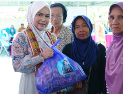 TP PKK Kabupaten Kapuas Berbagi Berkah Ramadhan, Salurkan Sembako untuk Lansia di Kapuas Hilir