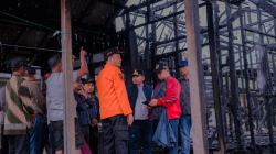 Bupati Kapuas Serahkan Bantuan Korban Kebakaran, Sekaligus Tinjau Rencana Bundaran Timpah